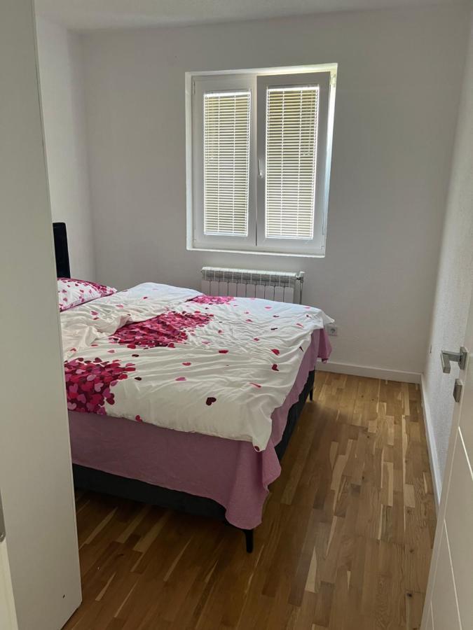 Duca Apartmani Plav Eksteriør bilde